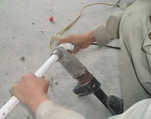 娄底漏水维修电话